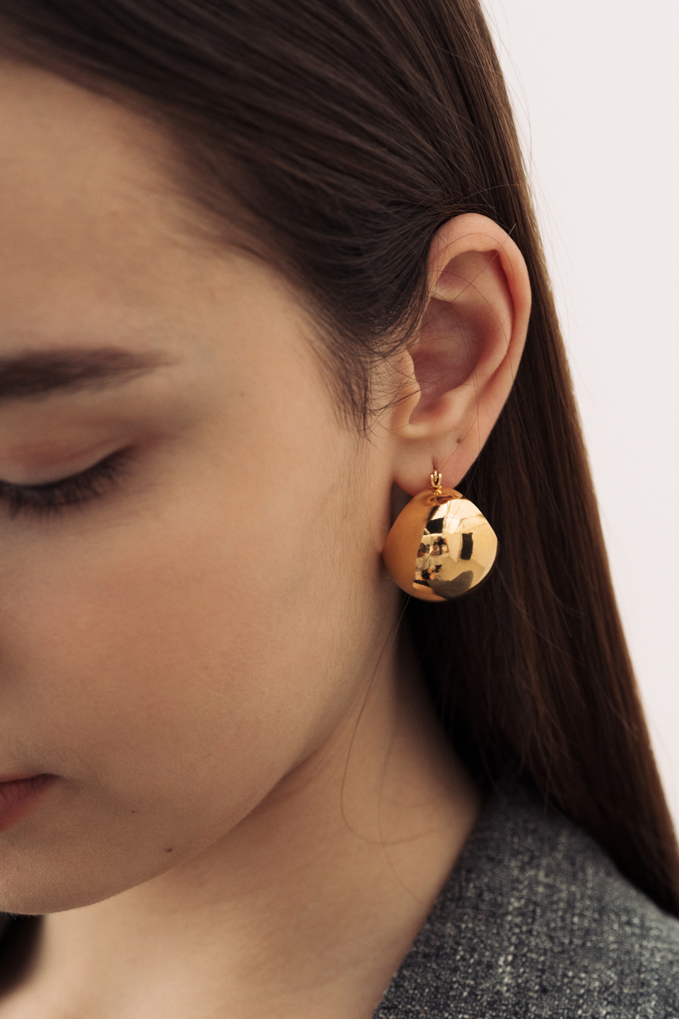 Big bold earring (gold)
