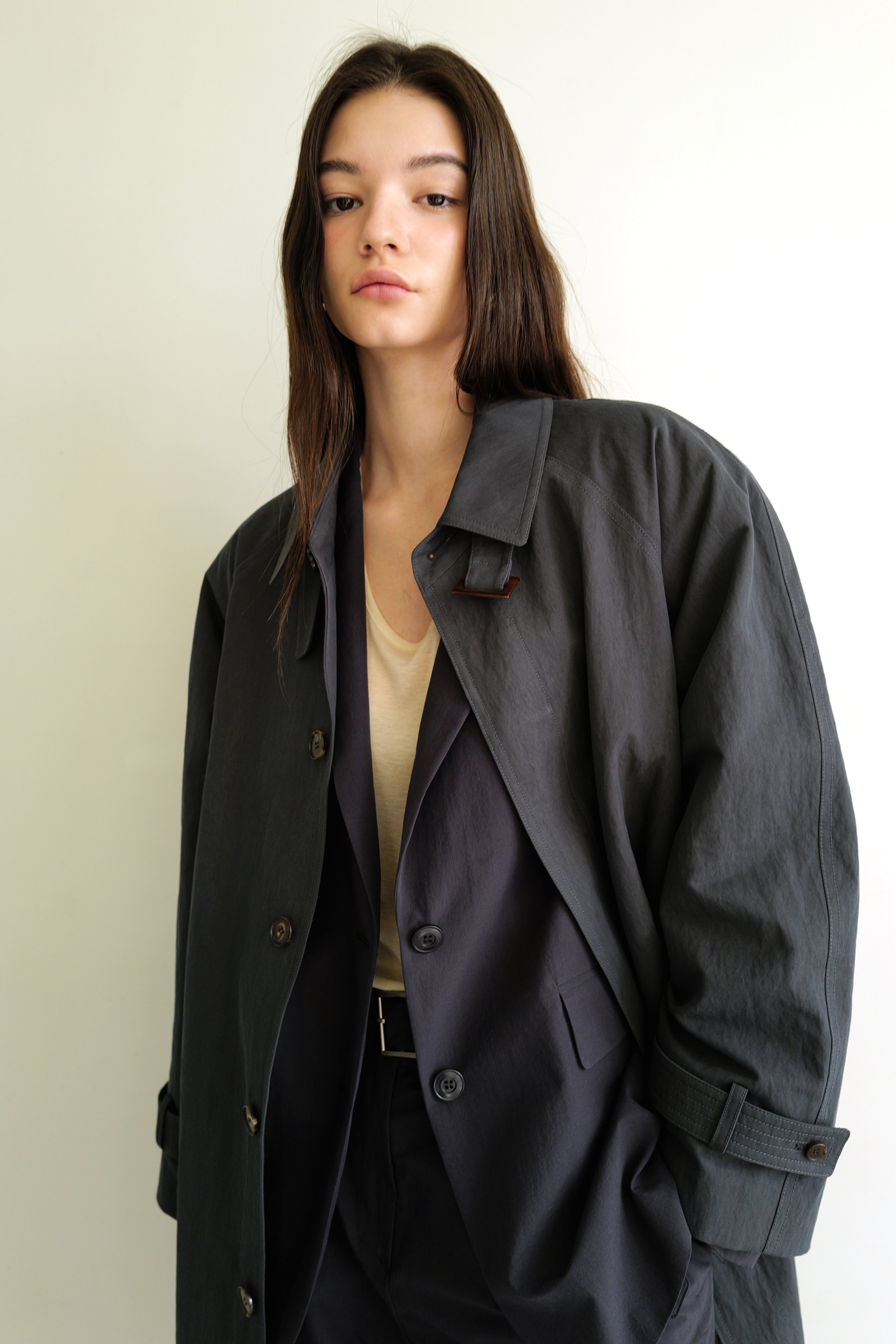 Part.5 Audrey trench coat (charcoal)