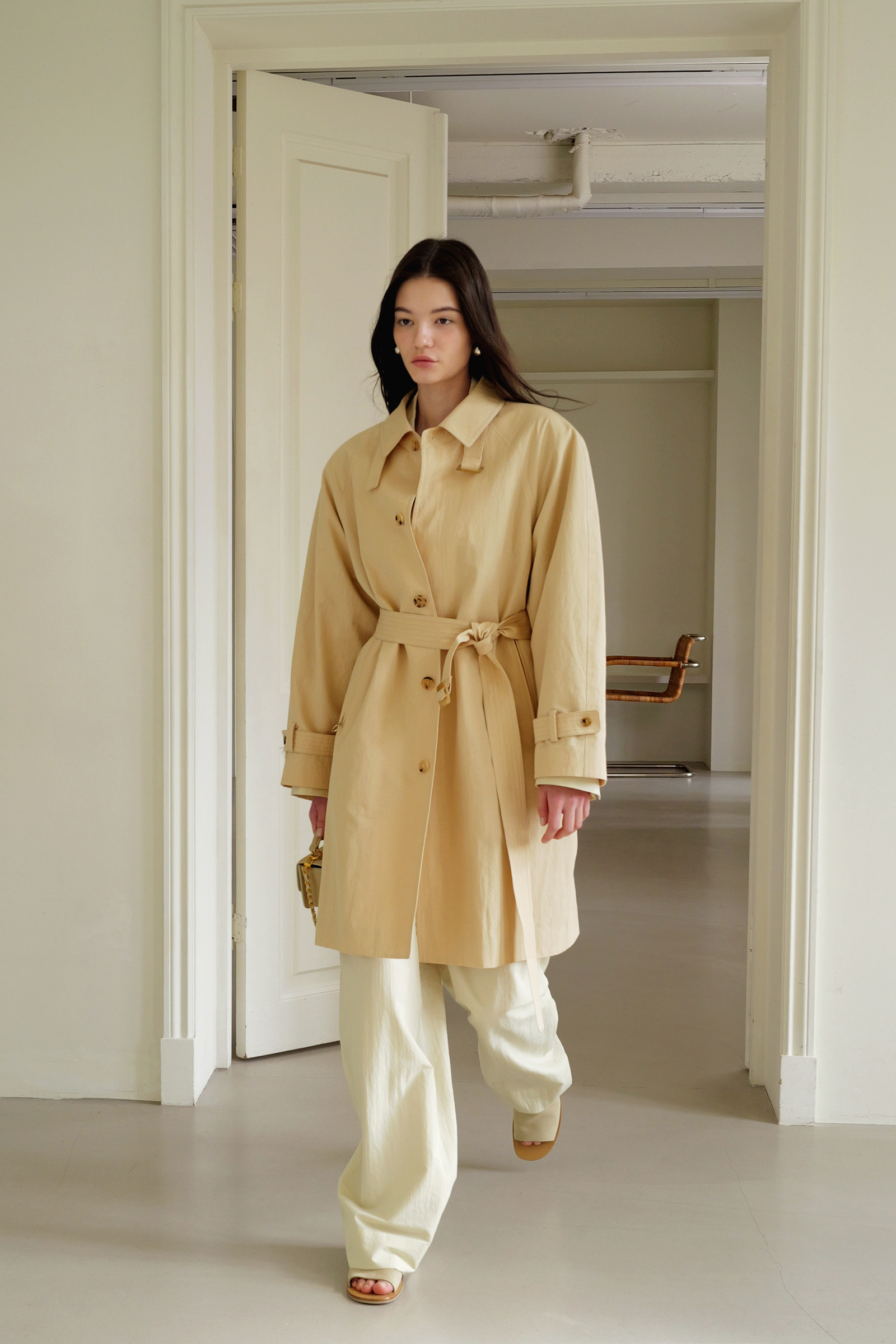 Part.5 Audrey trench coat (beige)